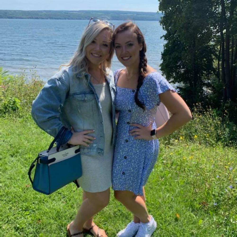 Meet your Posher, Megan